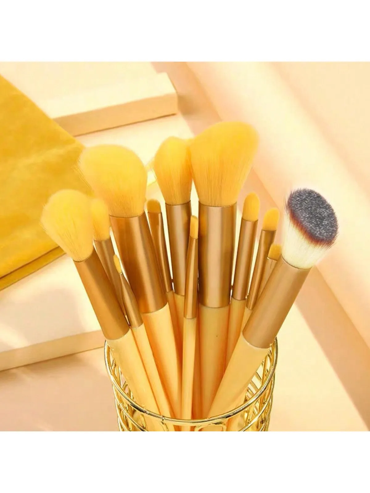 13pcs/set Mustard Yellow Portable Makeup Brush Set With Velvet Bag For Blush, Eyeshadow, Powder, Contour, Concealer, Full Function Beauty Tool