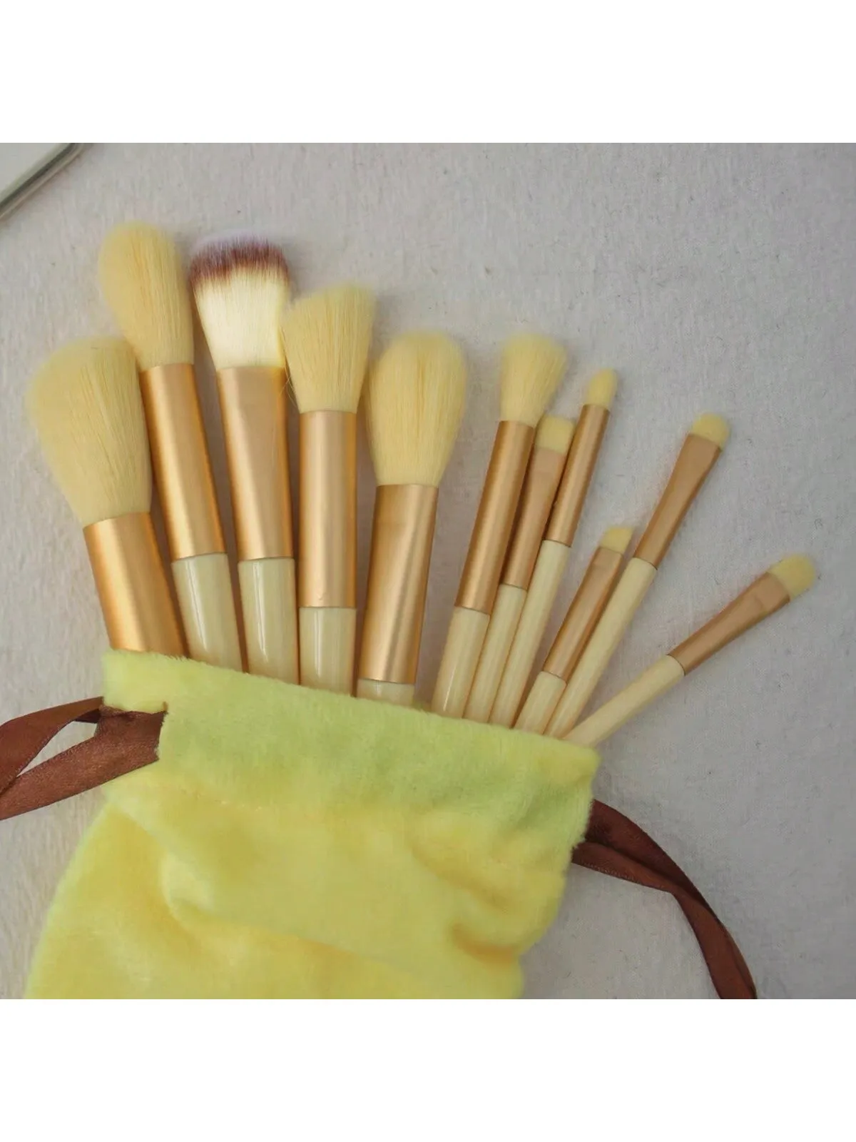 13pcs/set Mustard Yellow Portable Makeup Brush Set With Velvet Bag For Blush, Eyeshadow, Powder, Contour, Concealer, Full Function Beauty Tool