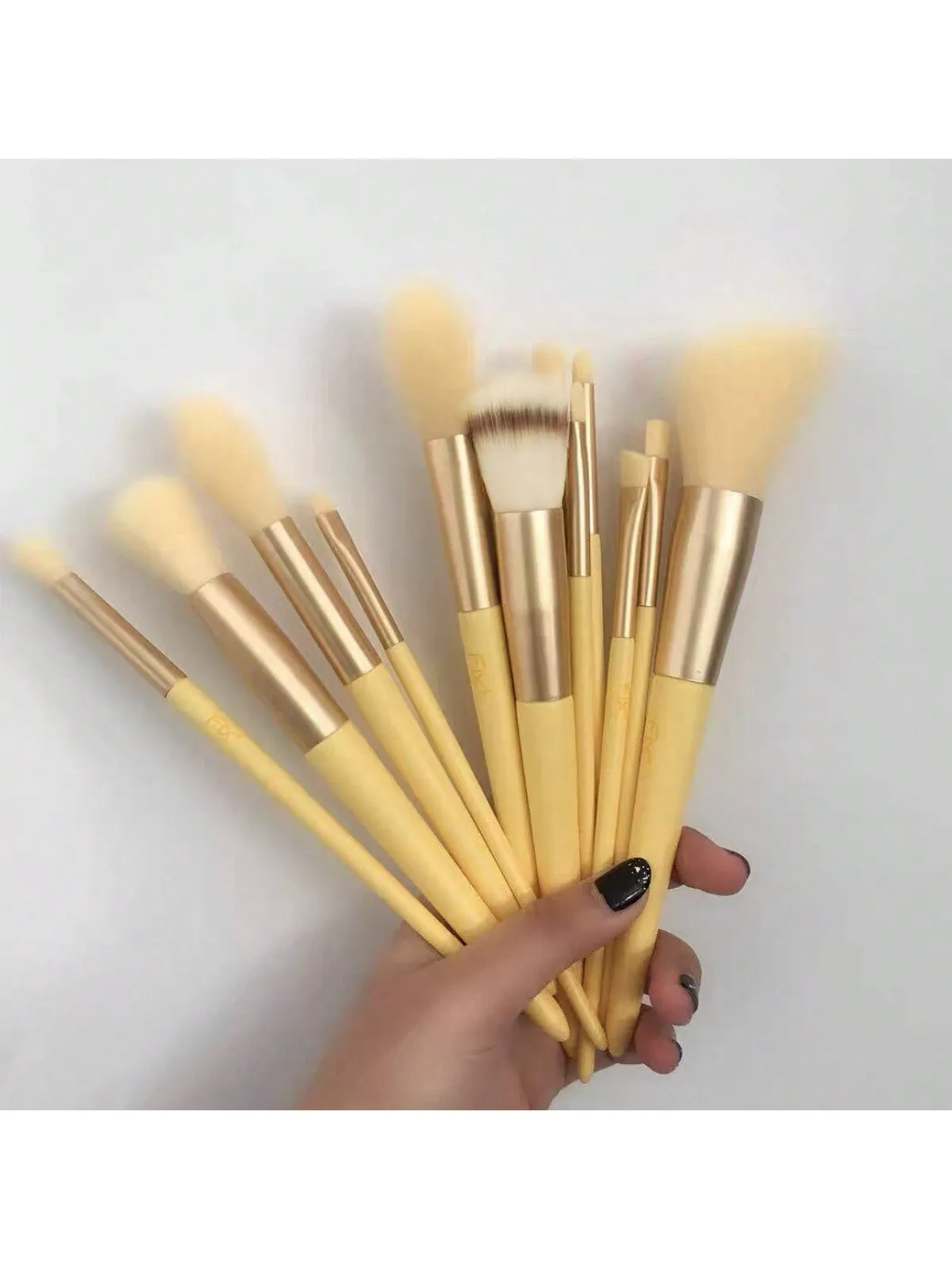 13pcs/set Mustard Yellow Portable Makeup Brush Set With Velvet Bag For Blush, Eyeshadow, Powder, Contour, Concealer, Full Function Beauty Tool