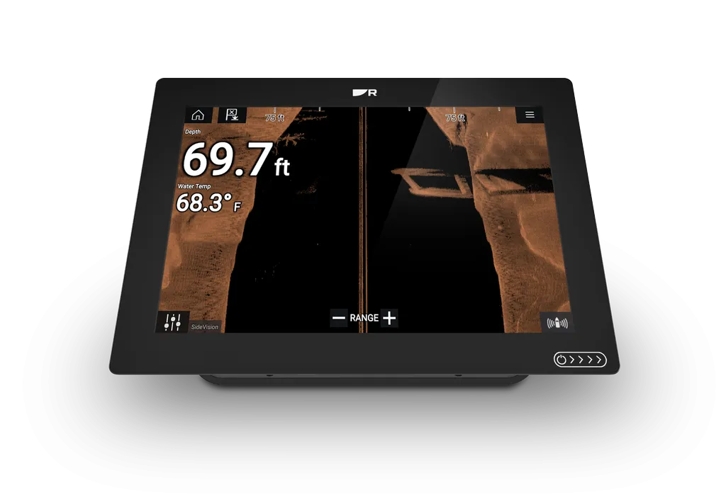 AXIOM  12" Multi-function Display with integrated RealVision 3D & 600W Sonar