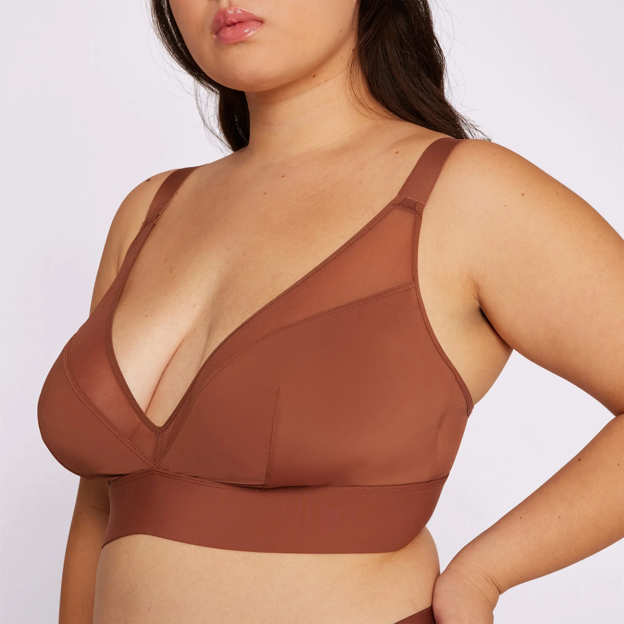 Dream Mesh Plunge Bralette | Ultra-Soft Re:Play  | Archive (Cocoa)